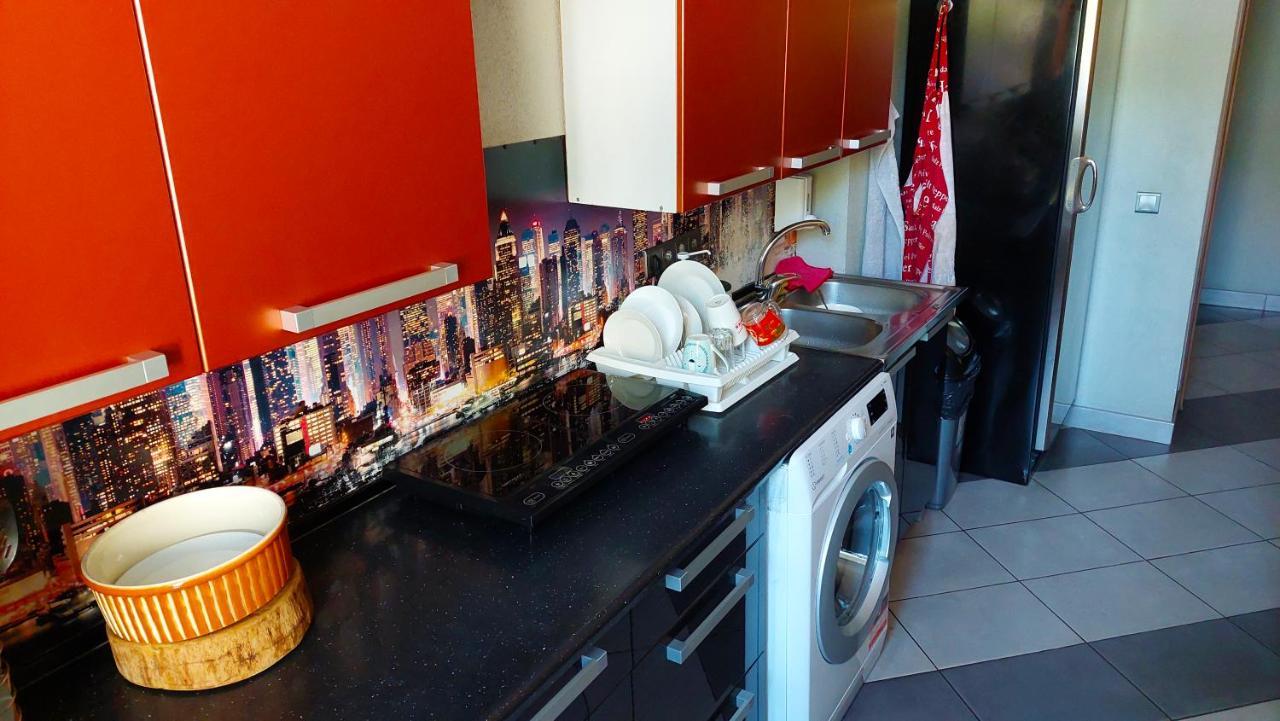 欢乐酒店